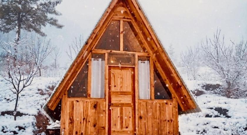 Hima 360, A Frame Cabin, Panaromic Sainj Valley Views, Bhatkanda