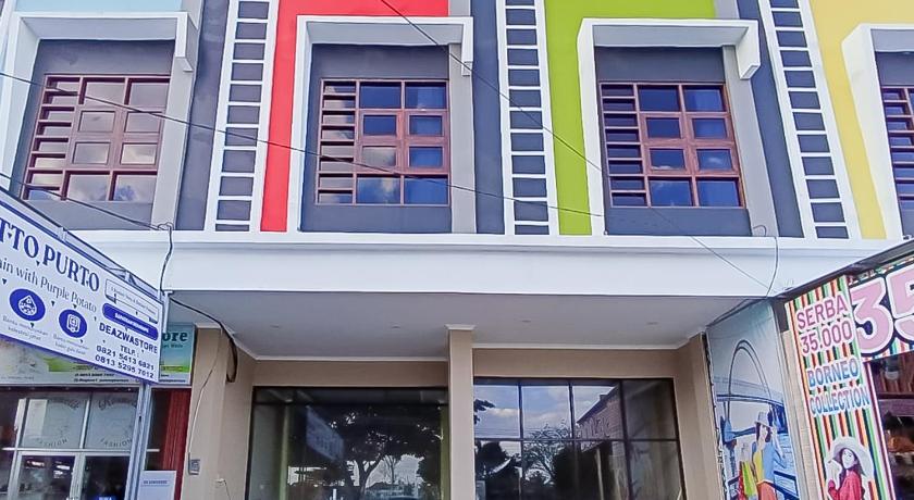 Urbanview Hotel Lamin Palangkaraya by RedDoorz – Palangkaraya, OK