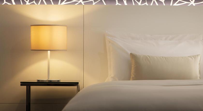 Image of Superior Room 11