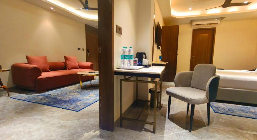 Image of Execuitve Suite 15