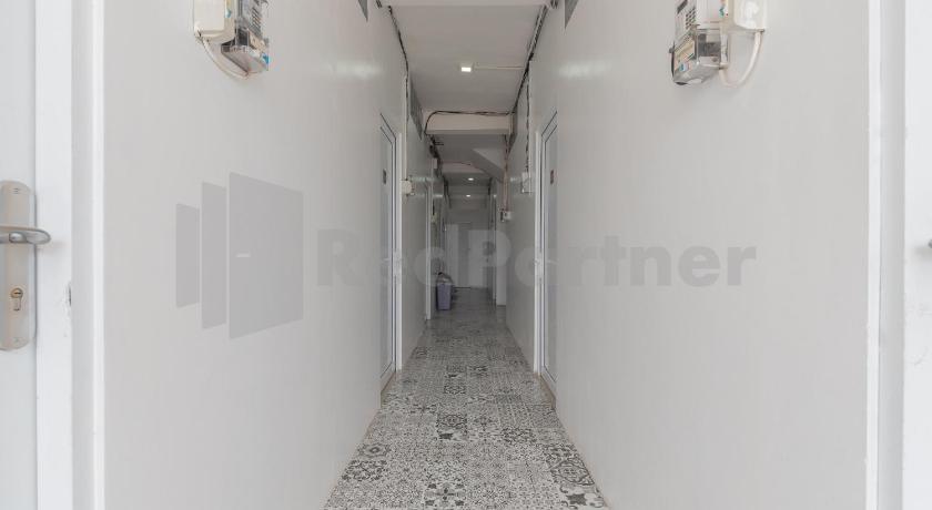 Adam Guesthouse Mitra RedDoorz - image 20
