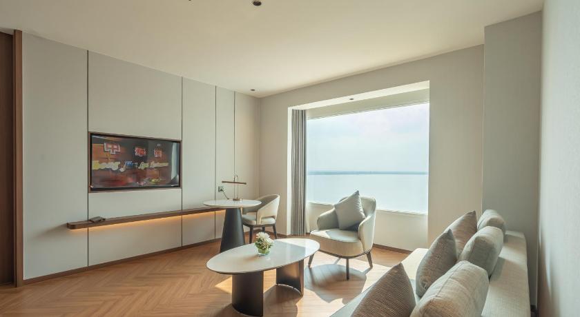 Image of Junior Suite 4