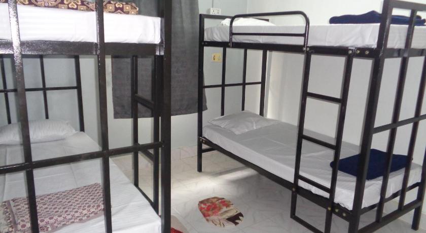 Urban Hostels - image 3