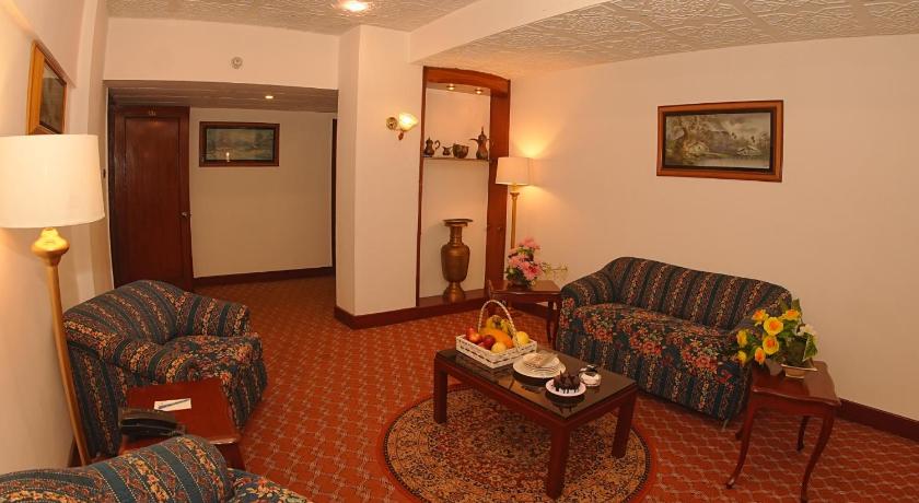 Image of Executive Suite 12