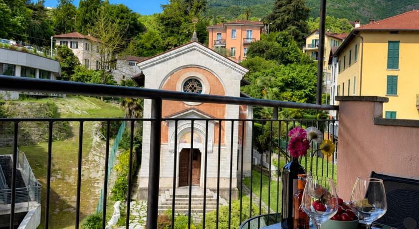 Il Balcone di Griante, Apt centrale con garage coperto