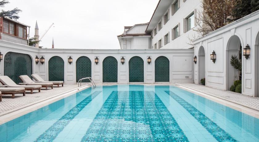 Sura Hagia Sophia Hotel - image 3