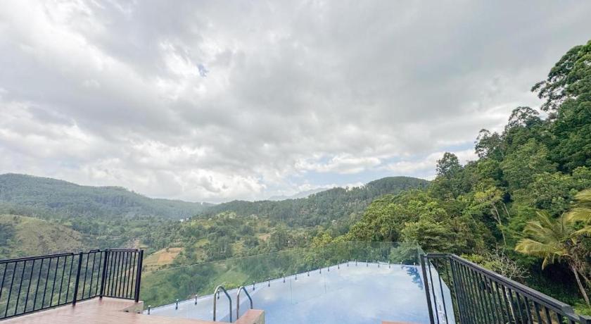 Crystal Springs Luxury Hotel - image 19