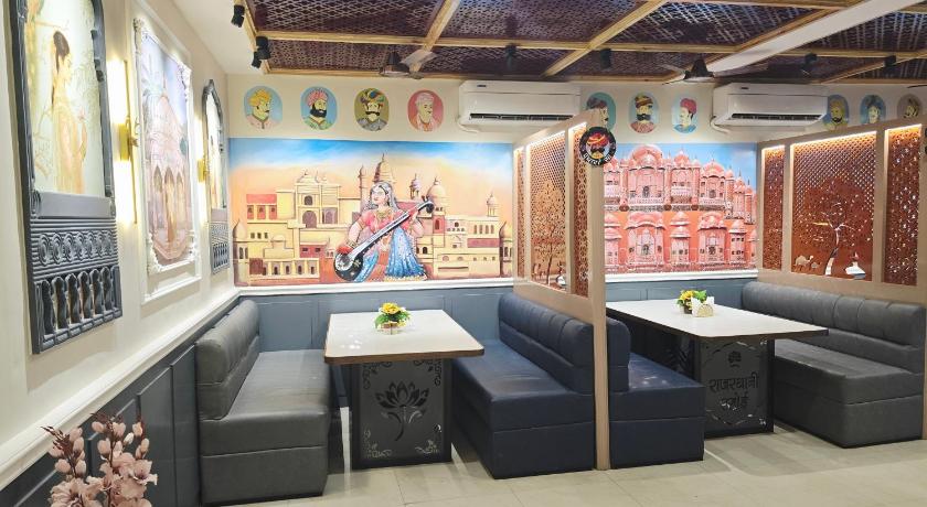Hotel Royal Ambience – Varanasi, VA
