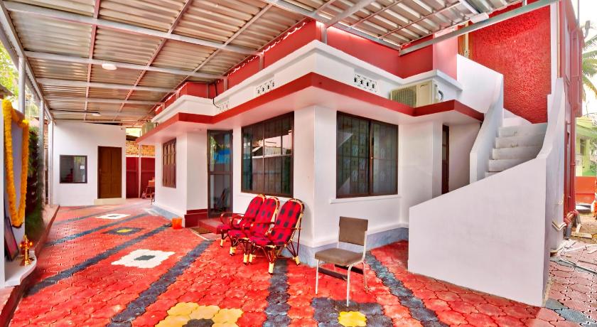 Rams Guest House Near Sree Chithra and RCC photo