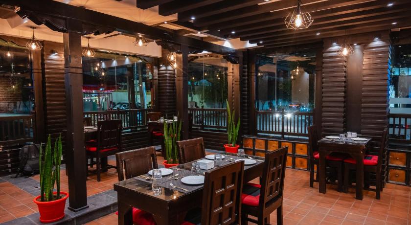 Evara Boutique Hotel - image 7