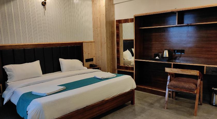 Hotel Oakland Landour - image 17