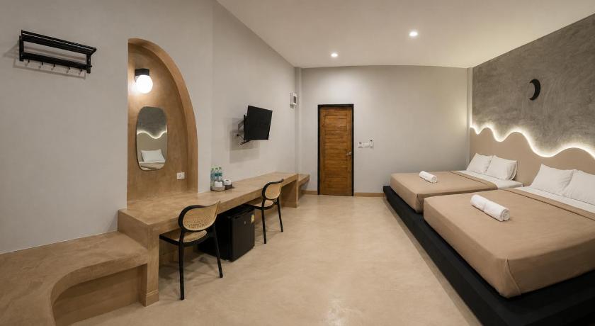 Image of Family Room 0