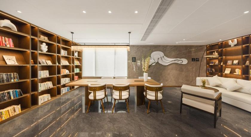 Atour Hotel Shenzhen Sports Center Nigang West Road - image 13