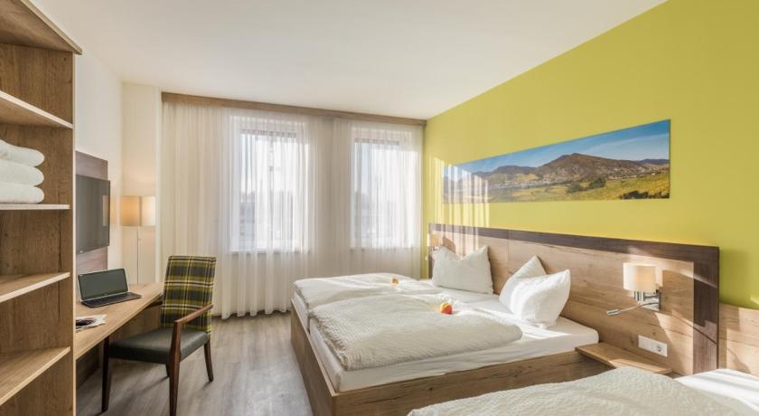 Sleepin Premium Motel Loosdorf photo
