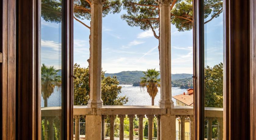 Xenia - 3 rooms apt at Villa Edoardo