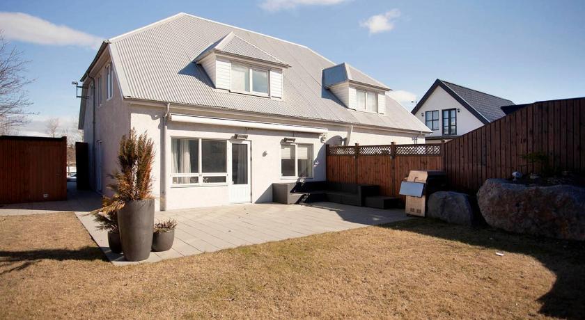 Home luxury apartments iceland