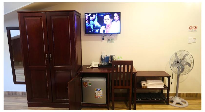 Image of Deluxe Family Room 16