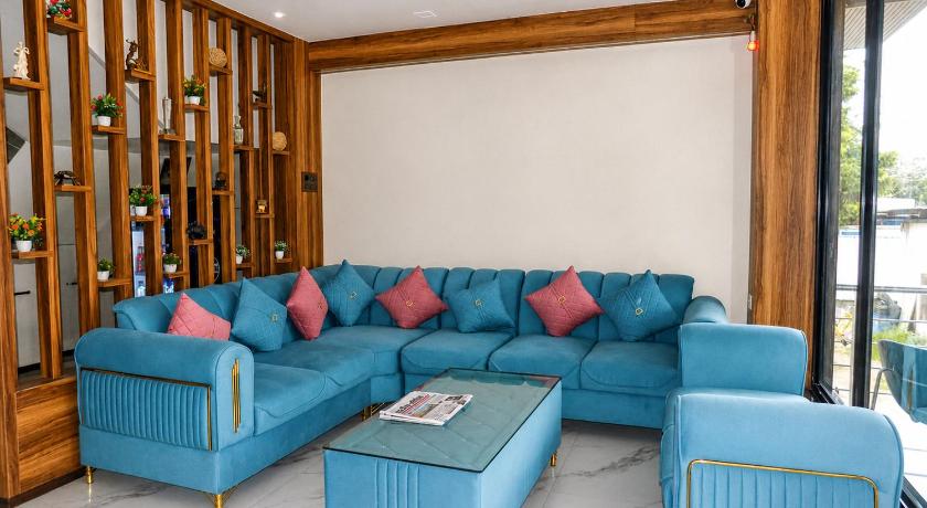 Hotel Island Park – Guwahati, TX