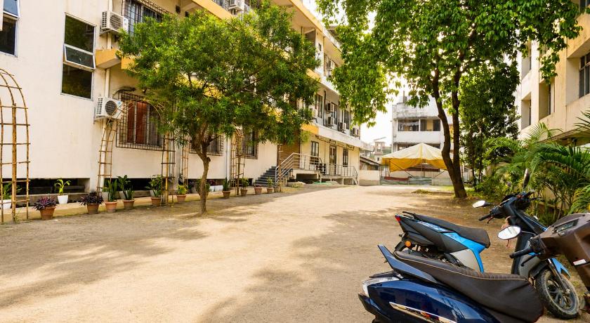 Hotel Island Park – Guwahati, TX