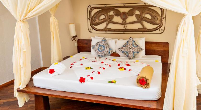 รูปของสวีท เตียงคิงไซส์ วิวสวน (Garden View Suite King) 13