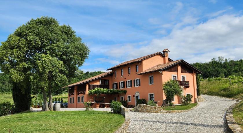 Casa Caccia