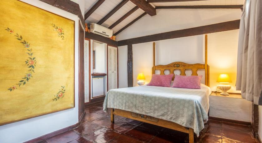 Image of Suite with Garden View 5