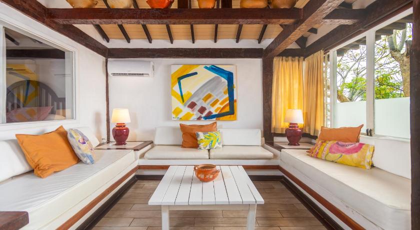 Image of Studio with Sea View 3