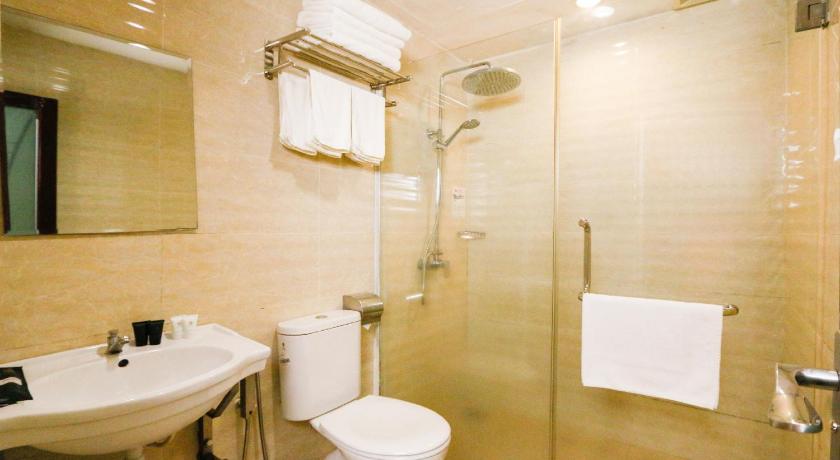 Image of Deluxe Family Suite 2