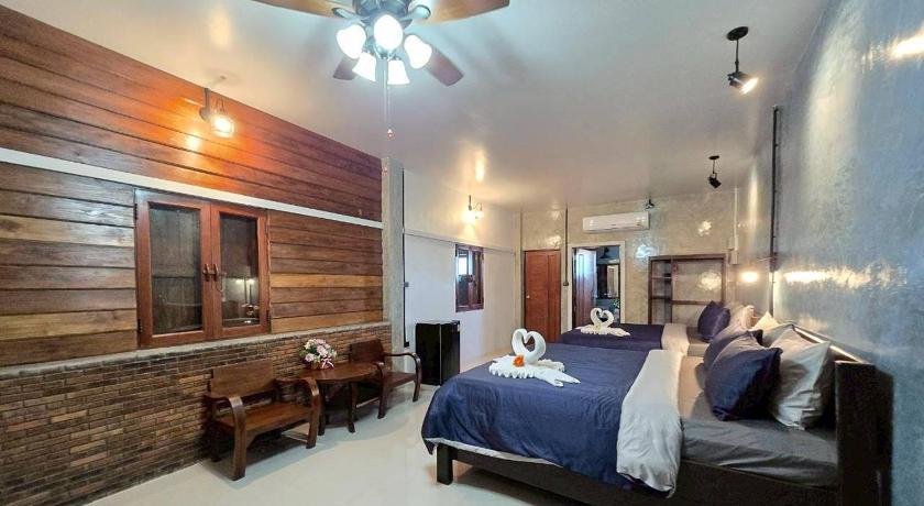 Image of Family Suite 4