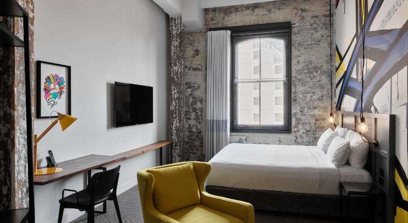 Image of Junior King Suite 1