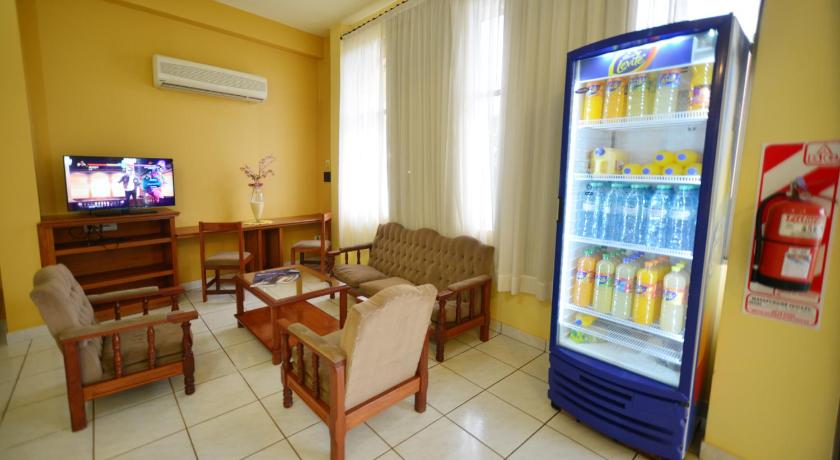 Hotel Lilian photo