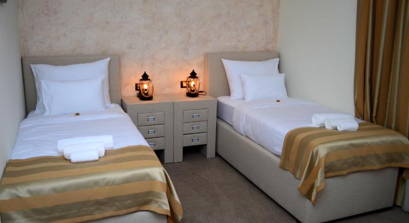 Hotel Helada photo