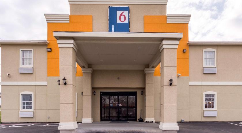 Motel 6-Jourdanton, TX photo