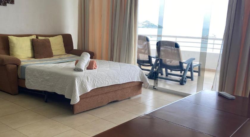 Image of Apartment with Terrace 5