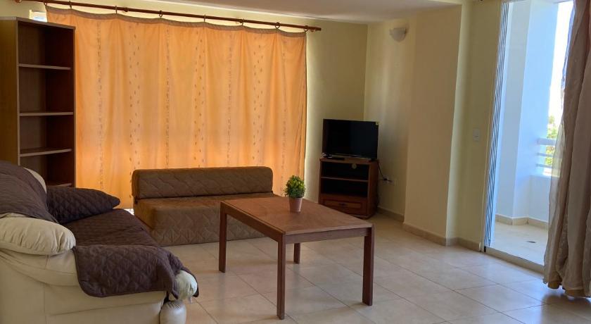 Image of One-Bedroom Apartment 0