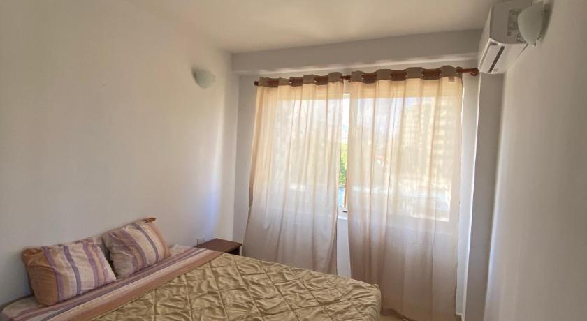 Image of One-Bedroom Apartment 7