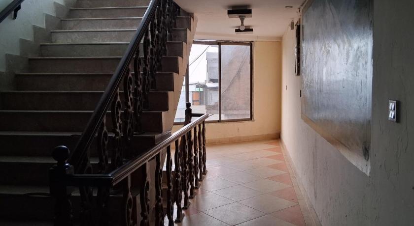 Mughal E Azam Hotel - image 3