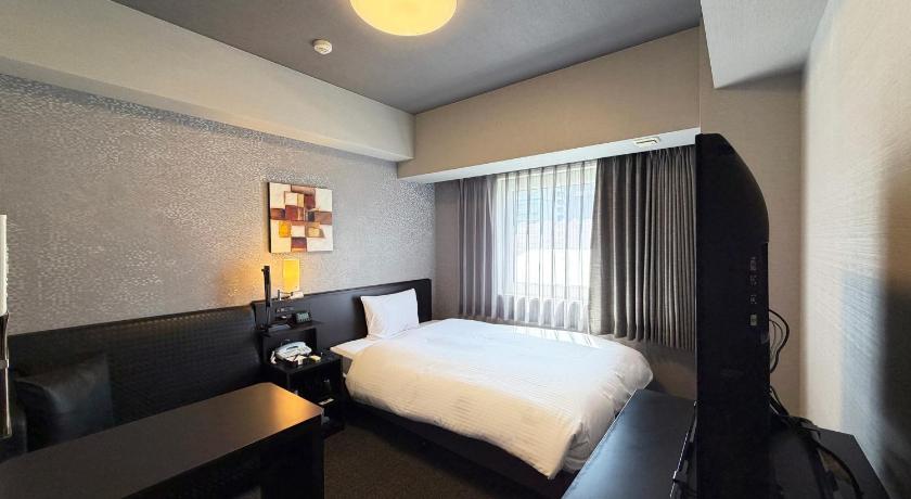 Image of Single Room Non-Smoking 1