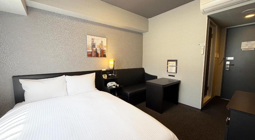Image of Double Room with Small Double Bed - Non-Smoking 0