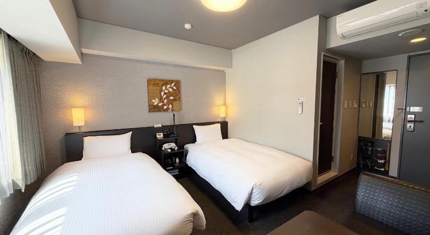Image of Twin Room - Smoking Heated Tobacco Only 1