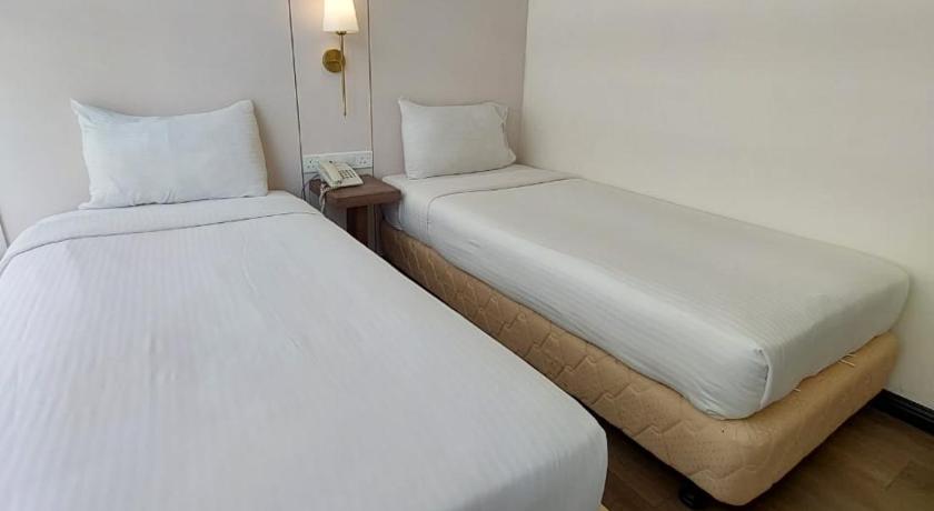 Image of Deluxe Twin Room 1