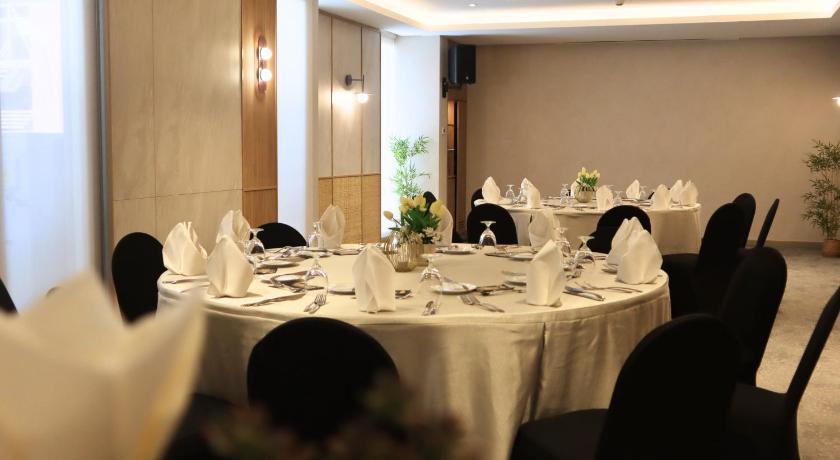 The Brunei Hotel - image 6
