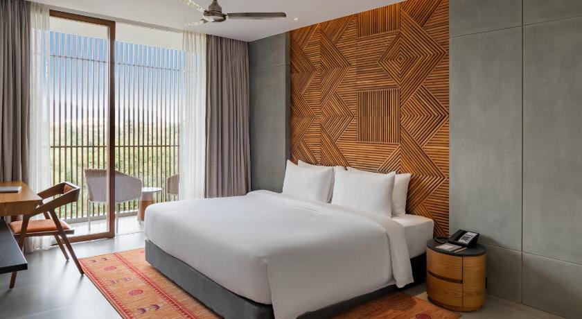 Image of Superior Room 6