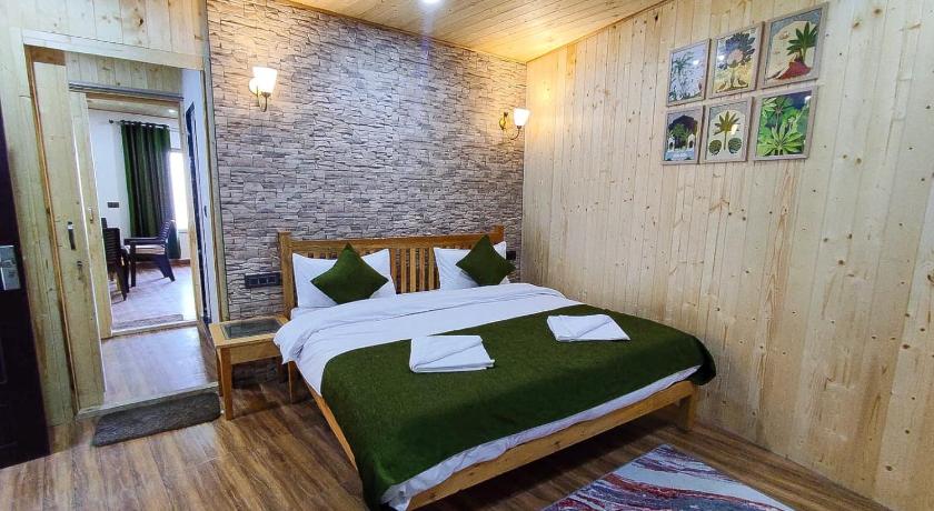 Hotel Oakland Landour - image 22