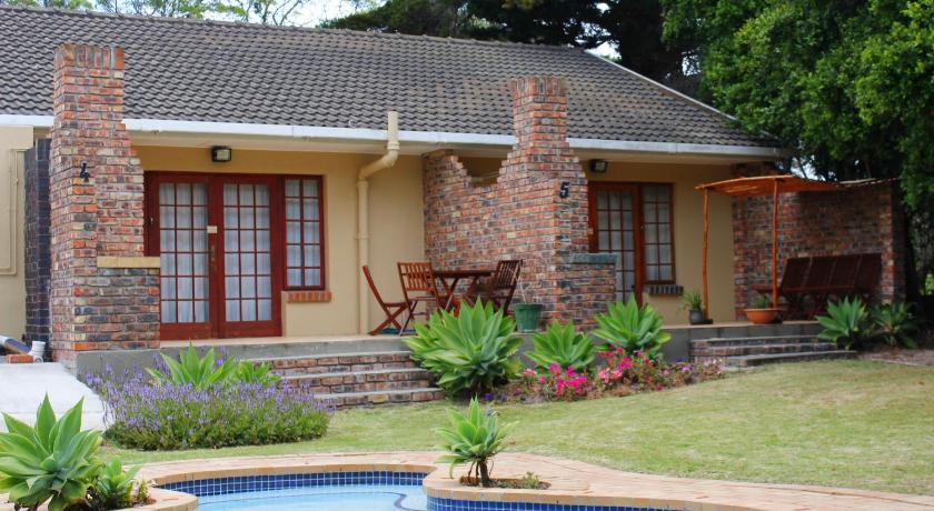 African Aquila Guest Lodge photo