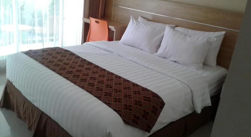Tampilan Hotel Ella Tambolaka