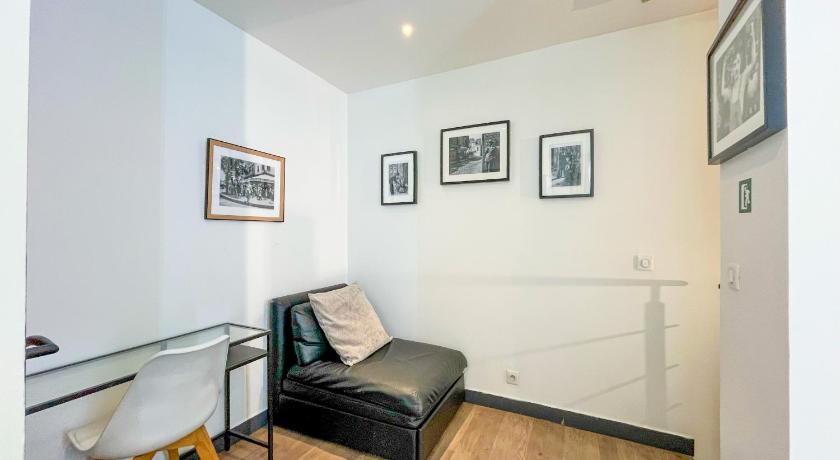 Image of Apartment 3