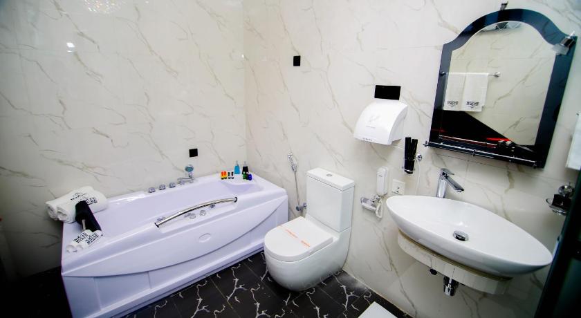 Image of Triple Room 2