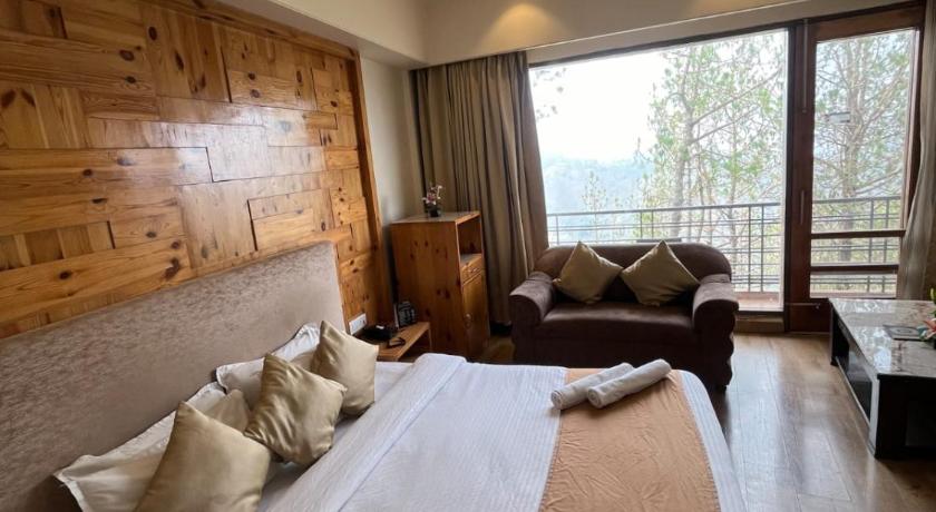 Hotel Barog Heights - image 14