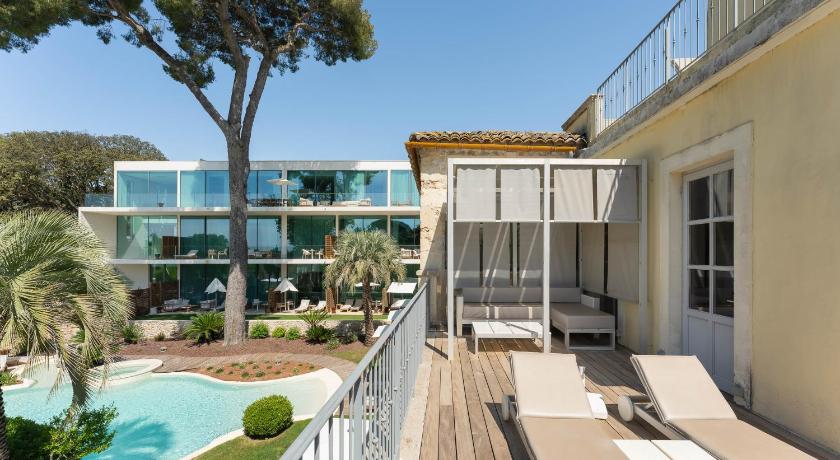 Image of Deluxe Terrace 10